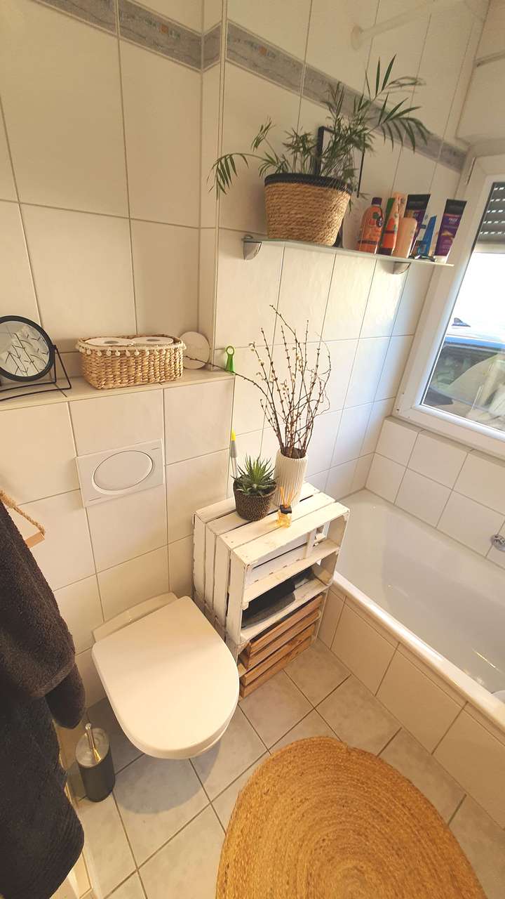 OF-STADTRAND:  2 Fam.Haus mit Garten