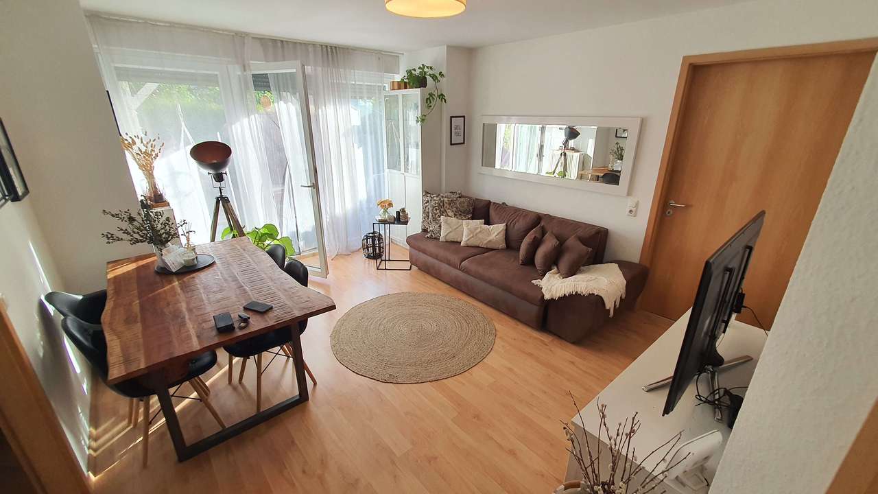 OF-STADTRAND:  2 Fam.Haus mit Garten