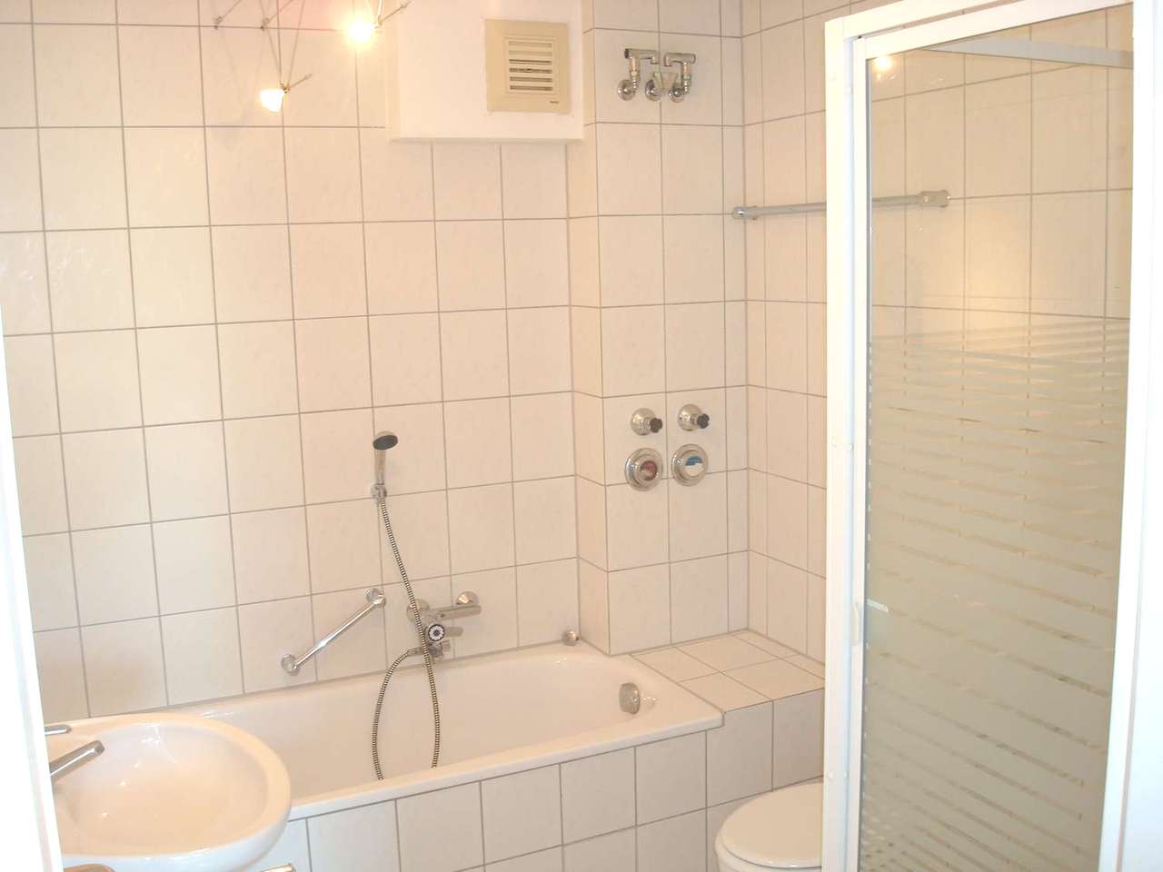 RÖDERMARK: Super große 2 ZW m. Sonnenterrasse