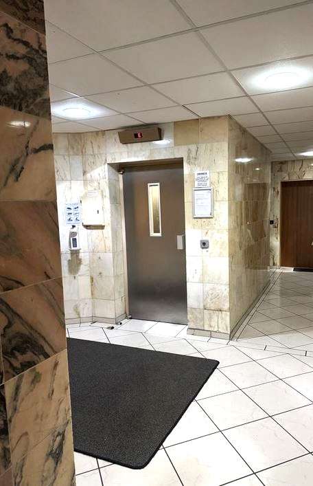 OBERTSHAUSEN:  NOTVERKAUF !  3 Zi. Büro  m. Balkon u. Duschbad - 100 % GEWERBLICHE NUTZUNG möglich