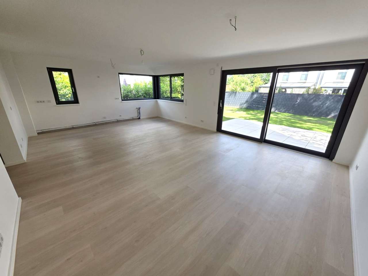 OF-BIEBER: NEUBAU 4 Zi.Mais. m. 2 Bäder - Terrasse/Garten am Park