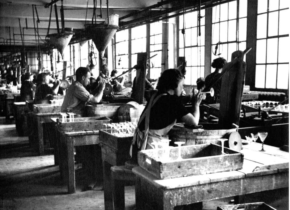 Ehemalige Fabrikhalle Ehemalige Fabrikhalle